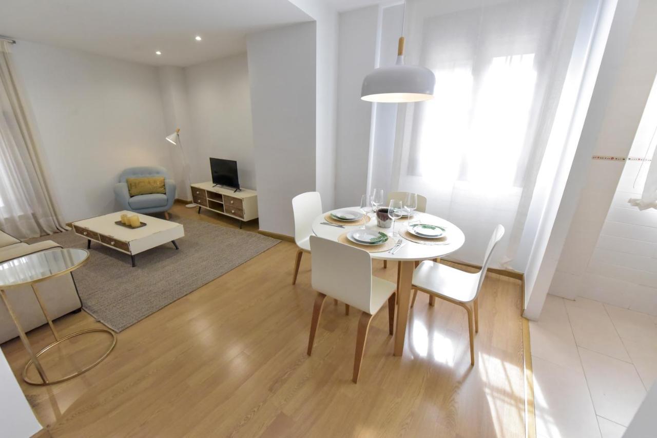 New! Retro Apartment In Central Neighbourhood Σεβίλλη Εξωτερικό φωτογραφία